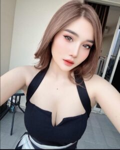 Lydia - Local Malay Escort