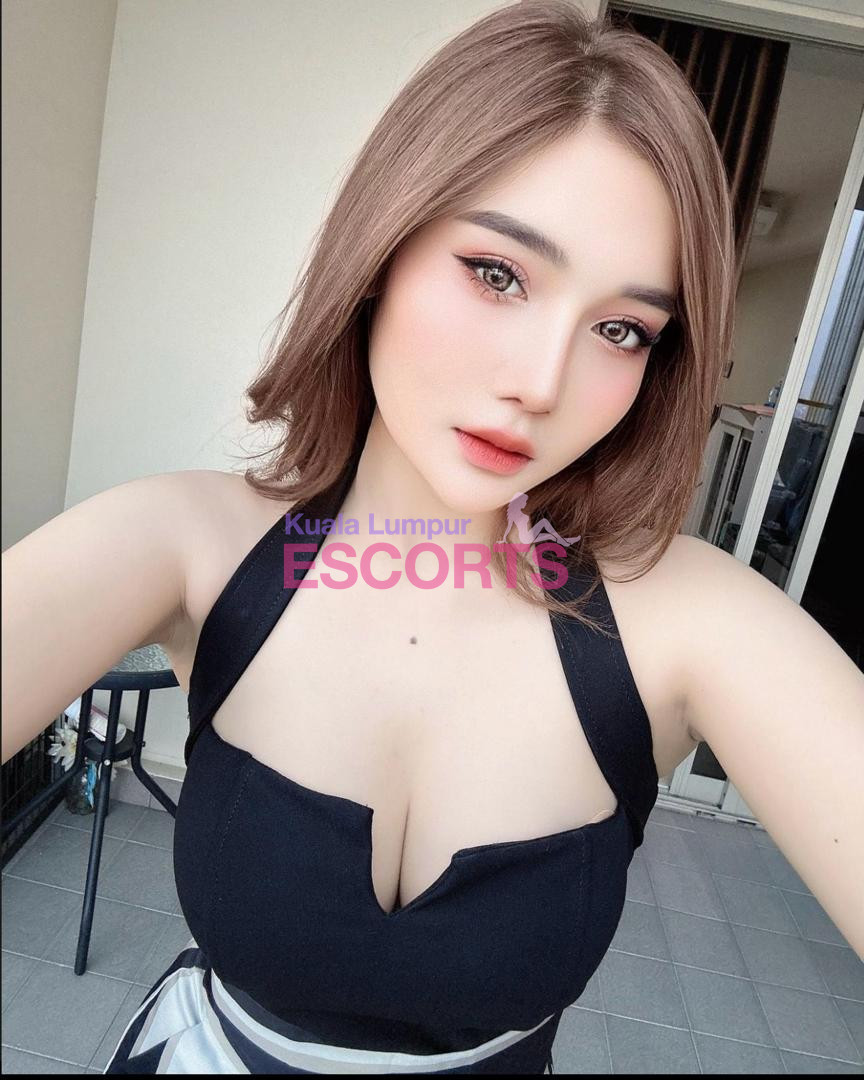 Lydia - Local Malay Escort